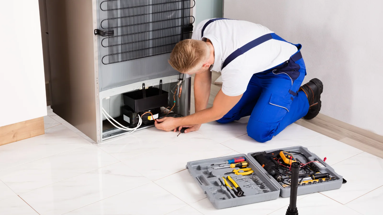Signs You Need Emergency Refrigerator Repair